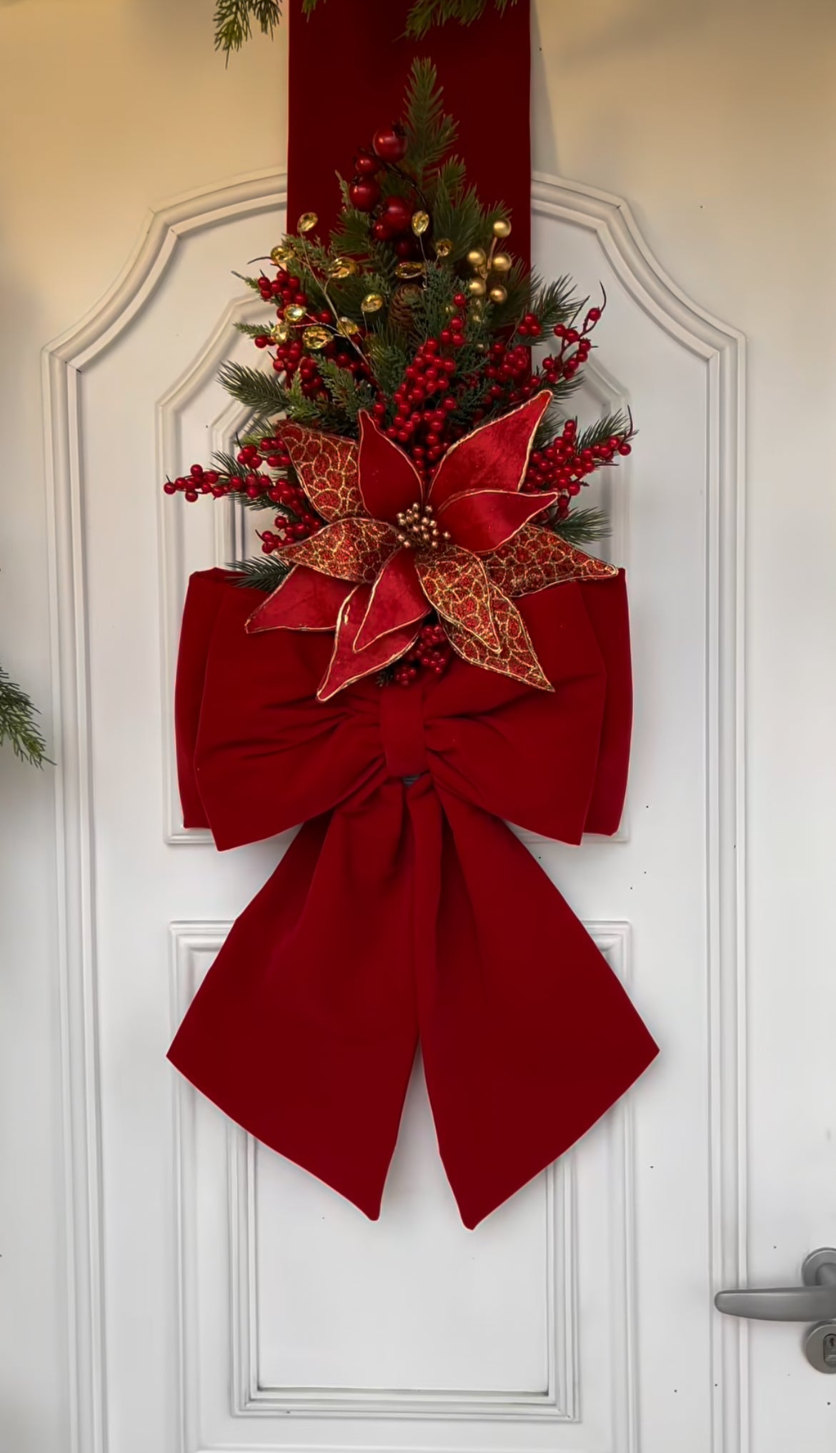 Escapulario navideño rojo con estrella | Belvaron